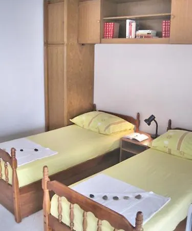 Apartament Mare